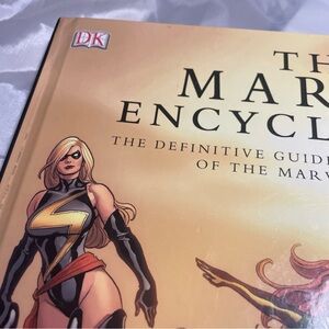 THE MARVEL ENCYCLOPEDIA  Hardcover Oversized FIRST DK Frank Cho 2006 VGC